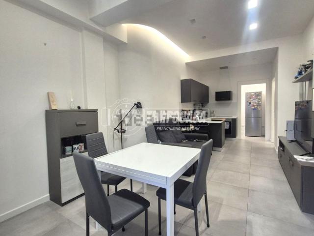 Appartamento in vendita di 75 m² in Via Andrea Angiulli, 3