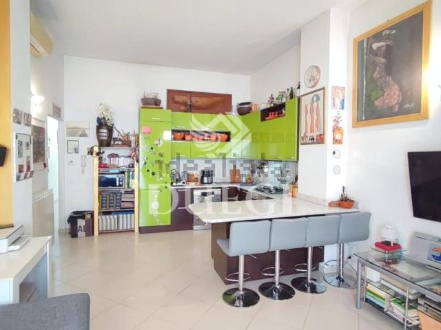 Appartamento in vendita di 75 m² in Via Antonio Rosmini, 152