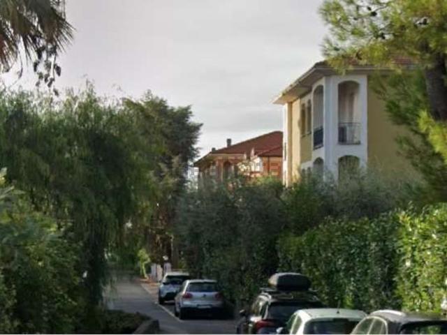 Appartamento in vendita di 75 m² in Via Ardoino Gen 178