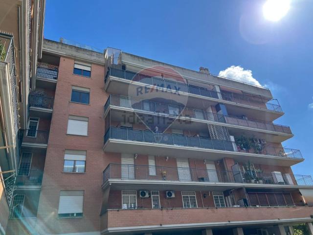 Appartamento in vendita di 75 m² in Via Attilio Spaccarelli