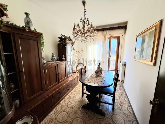 Appartamento in vendita di 75 m² in Via Avosso, 31