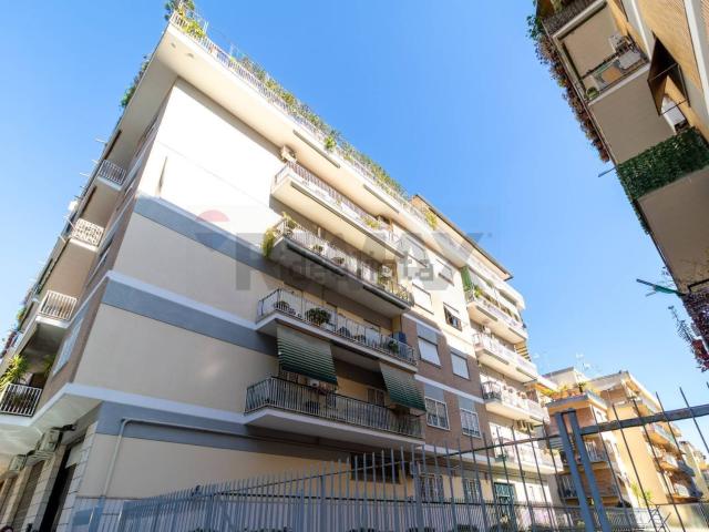 Appartamento in vendita di 75 m² in Via Bellegra, 35