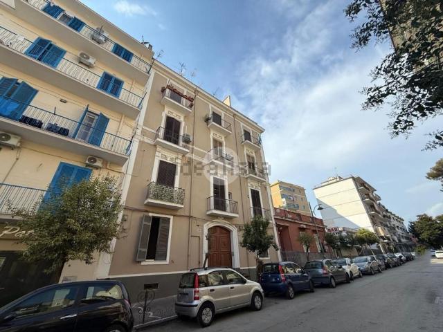 Appartamento in vendita di 75 m² in Via Bernardino Martirano, 9