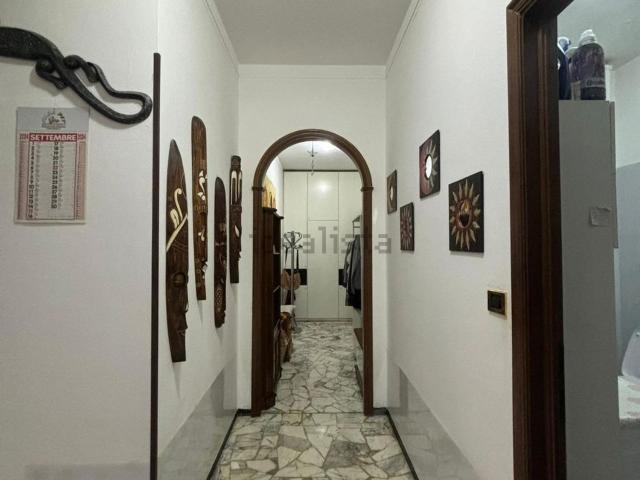Appartamento in vendita di 75 m² in Via Borzoli