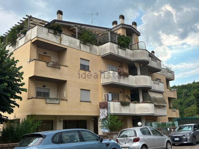 Appartamento in vendita di 75 m² in Via Carlo Alberto Dalla Chiesa, 7