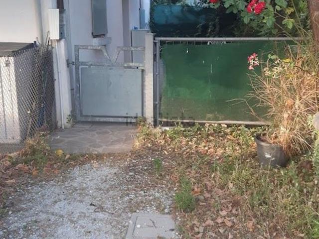 Appartamento in vendita di 75 m² in Via Castel Latino