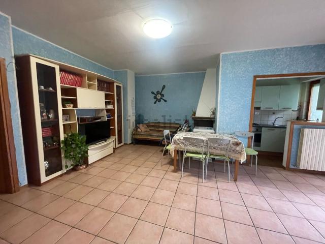 Appartamento in vendita di 75 m² in Via Cenciarini