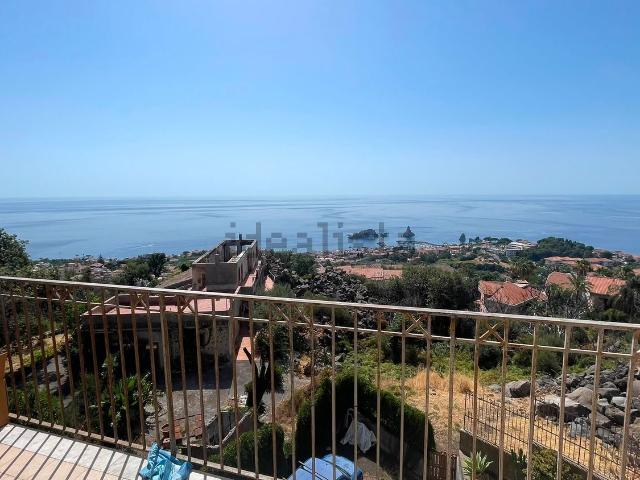 Appartamento in vendita di 75 m² in Via Chiusa della Corte, 19