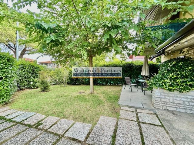 Appartamento in vendita di 75 m² in Via Coorti Romane