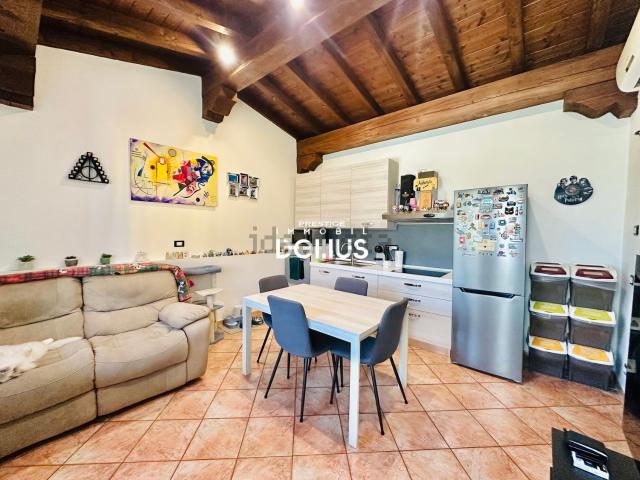 Appartamento in vendita di 75 m² in Via Colombare di Castiglione