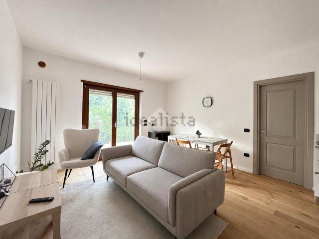 Appartamento in vendita di 75 m² in Via Costa Contina