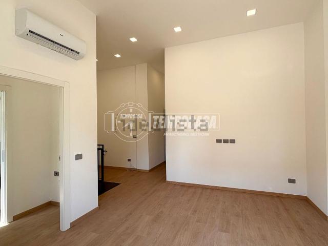 Appartamento in vendita di 75 m² in Via Crescenzago
