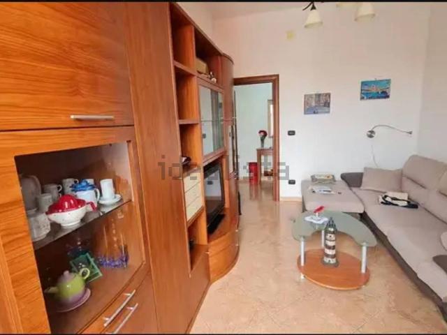 Appartamento in vendita di 75 m² in Via D&apos Alò Alfieri