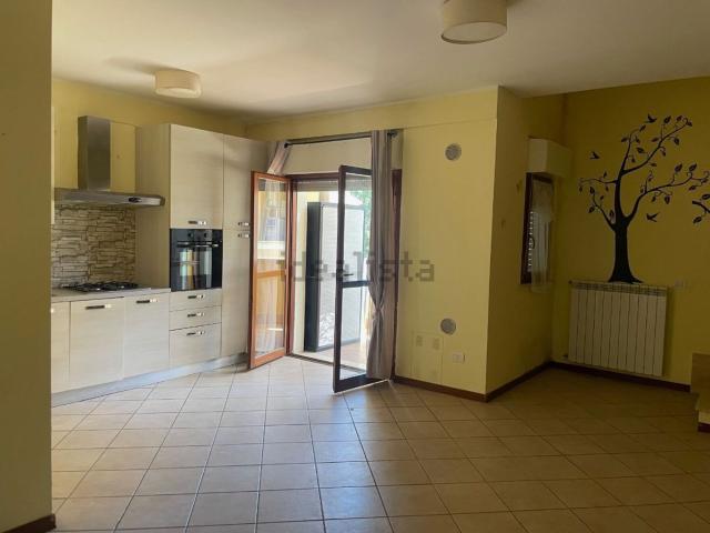 Appartamento in vendita di 75 m² in Via dei Pressio Colonnese