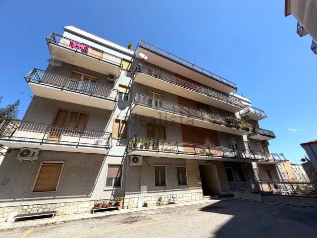 Appartamento in vendita di 75 m² in Via del Battaglione