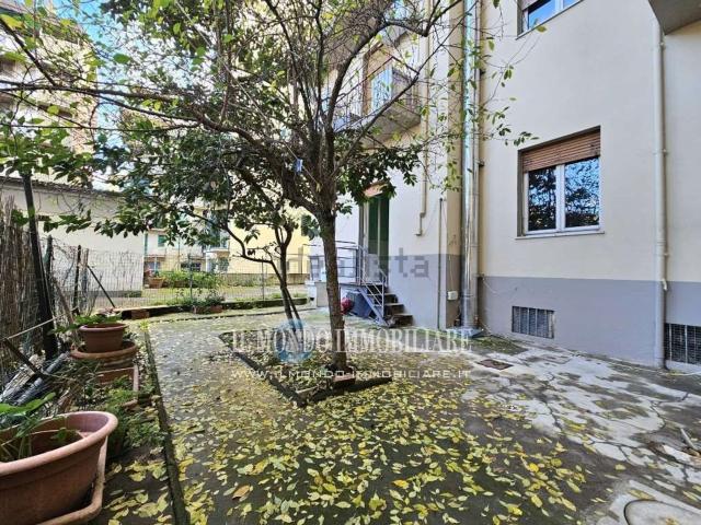 Appartamento in vendita di 75 m² in Via del Bandino