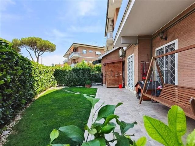 Appartamento in vendita di 75 m² in Via del Fontanile Anagnino