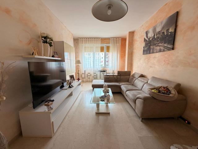Appartamento in vendita di 75 m² in Via del Lavoro