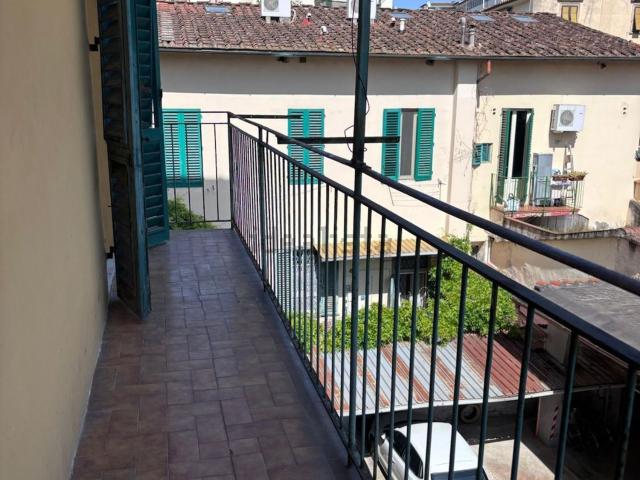Appartamento in vendita di 75 m² in Via del Lasca