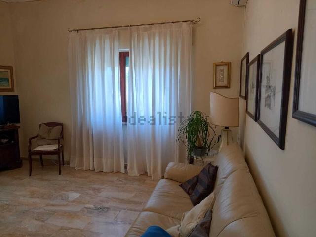 Appartamento in vendita di 75 m² in Via del Littorale, 600