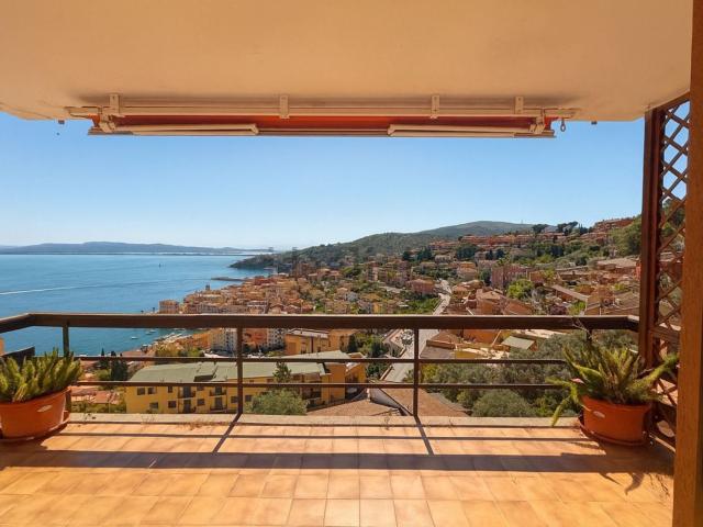Appartamento in vendita di 75 m² in Via del Sole