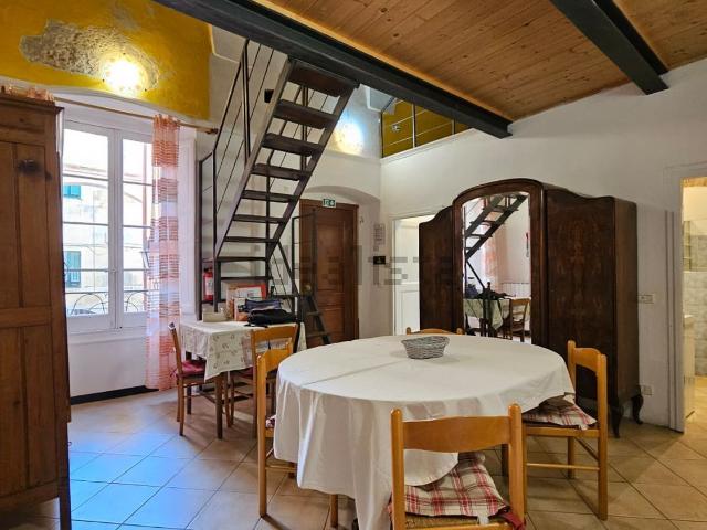 Appartamento in vendita di 75 m² in Via del pozzo, 2