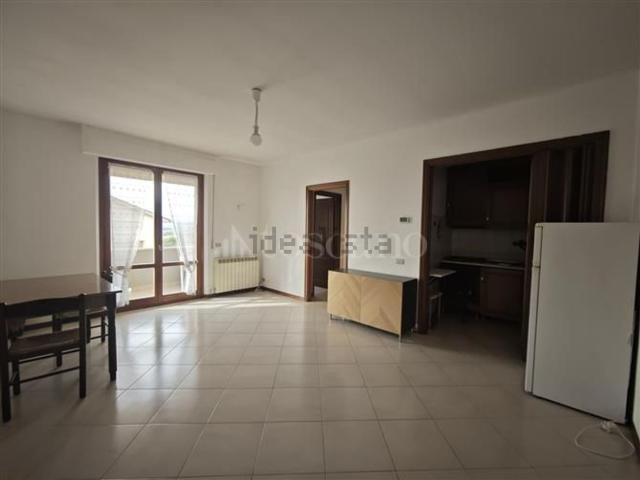 Appartamento in vendita di 75 m² in Via del Poggio