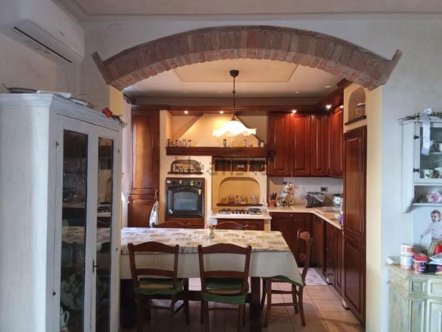 Appartamento in vendita di 75 m² in Via del Poggio