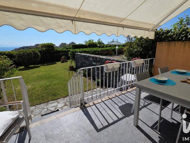 Appartamento in vendita di 75 m² in Via del Roccolo, 37