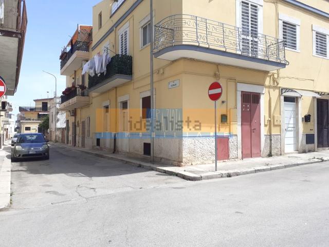Appartamento in vendita di 75 m² in Via della Vittoria, 1