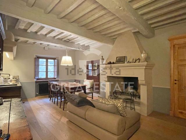 Appartamento in vendita di 75 m² in Via della Buca