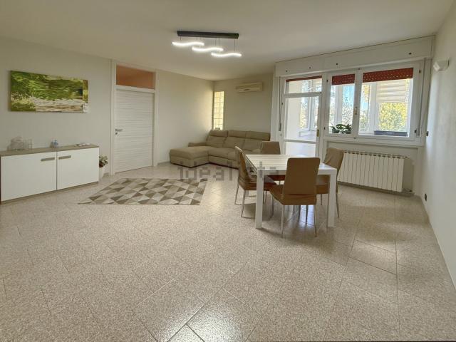 Appartamento in vendita di 75 m² in Via delle Venezie, 2