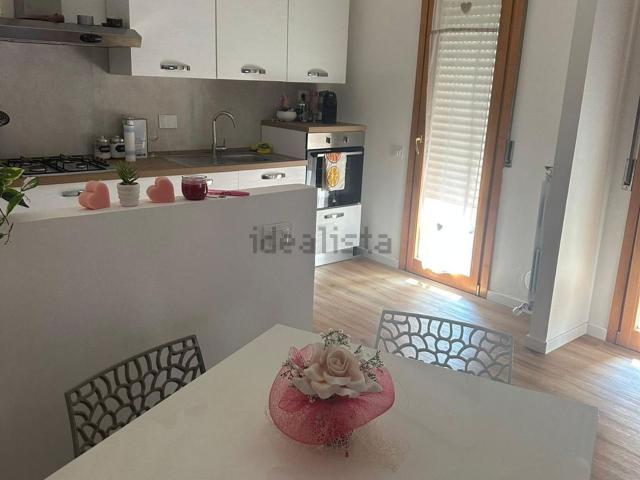 Appartamento in vendita di 75 m² in Via delle Olimpiadi