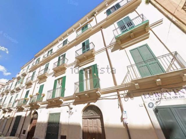 Appartamento in vendita di 75 m² in Via Duca di Genova, 27