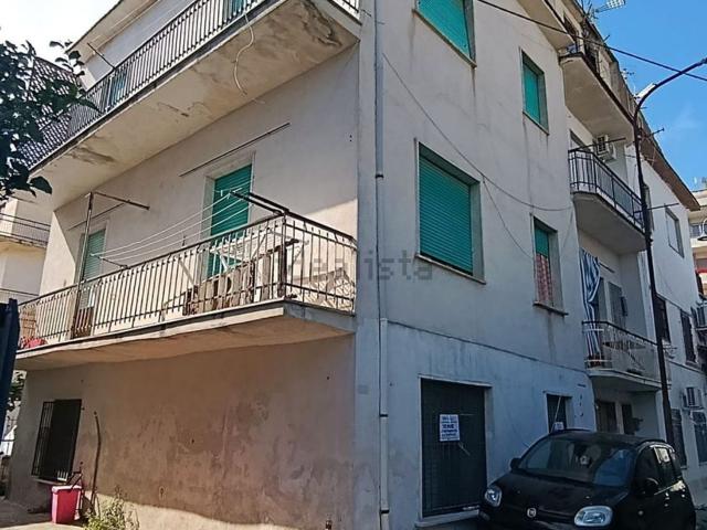 Appartamento in vendita di 75 m² in Via Elena di Savoia, 4