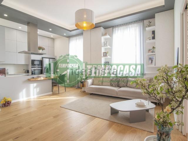 Appartamento in vendita di 75 m² in Via Enrico Arosio, 1