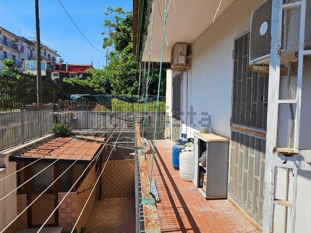 Appartamento in vendita di 75 m² in Via Ernesto Cesaro, 28