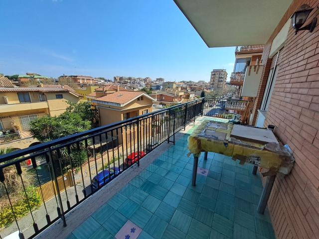 Appartamento in vendita di 75 m² in Via Flavia