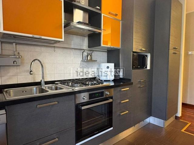 Appartamento in vendita di 75 m² in Via Fratelli Zoia, 43