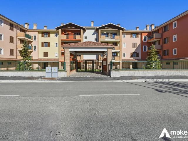 Appartamento in vendita di 75 m² in Via Fratelli Cervi, 17