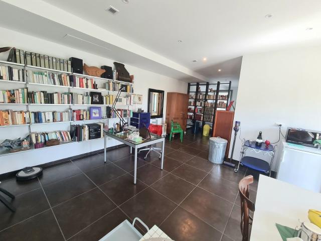 Appartamento in vendita di 75 m² in Via Fratelli Cervi