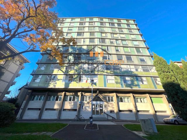 Appartamento in vendita di 75 m² in Via Fratelli D&apos Italia, 7