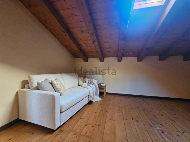 Appartamento in vendita di 75 m² in Via Fratelli Gamba