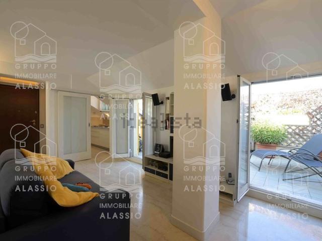 Appartamento in vendita di 75 m² in Via Francesco Bogliolo, 7