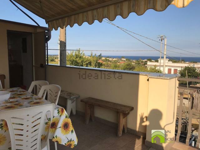 Appartamento in vendita di 75 m² in Via Gaetano Martino