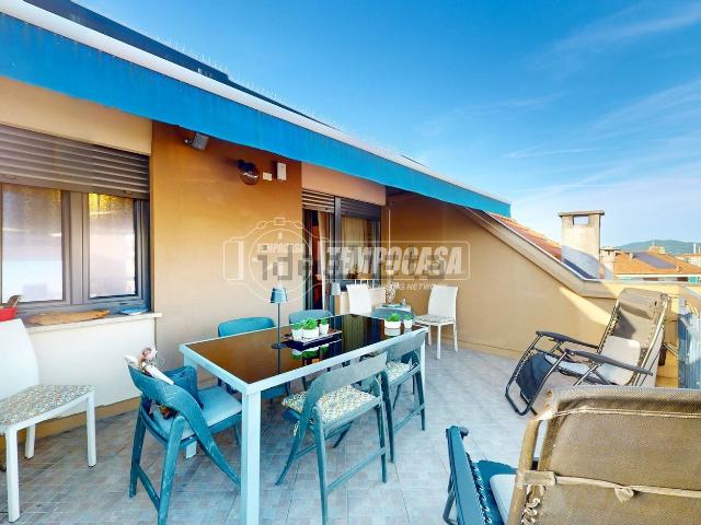 Appartamento in vendita di 75 m² in Via Gaetano Donizetti