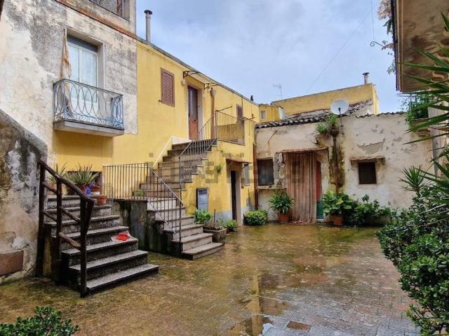 Appartamento in vendita di 75 m² in Via Garibaldi, 28