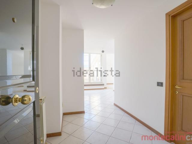 Appartamento in vendita di 75 m² in Via Garibaldi, 64
