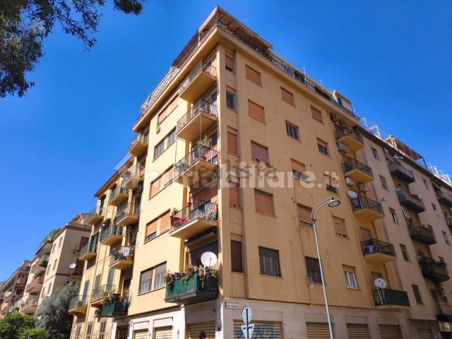 Appartamento in vendita di 75 m² in Via Generale Antonio Baldissera, 4