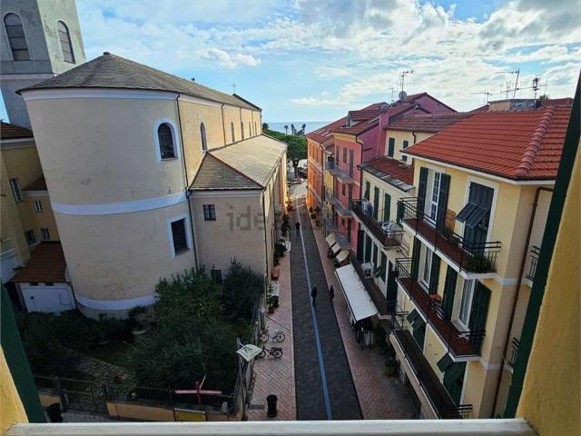 Appartamento in vendita di 75 m² in Via Genova, 78